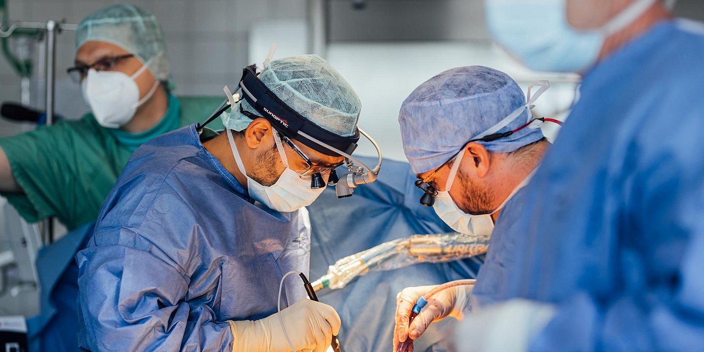 Portrait: Helios Heart Surgeon Prof. Dr. Diyar Saeed